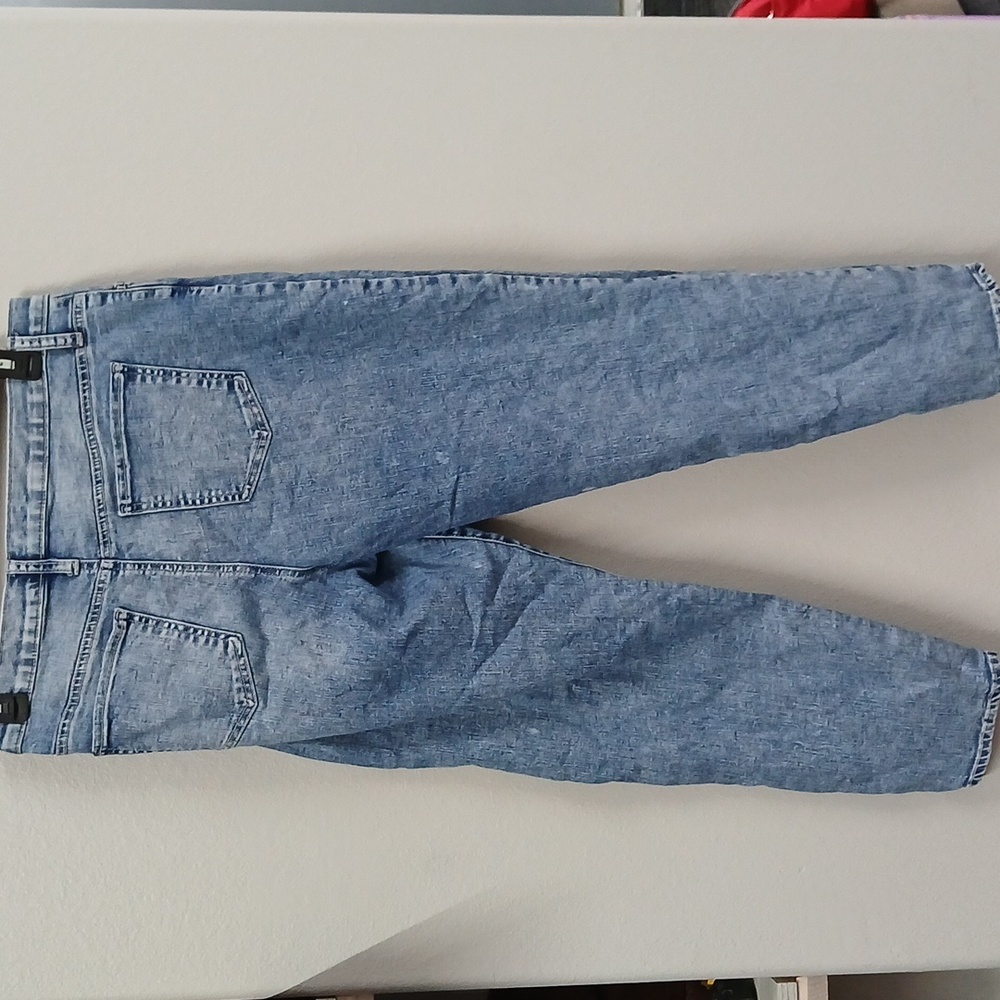 “SO” Distressed High Rise Mom Jeans Size 15 - Picture 6 of 7